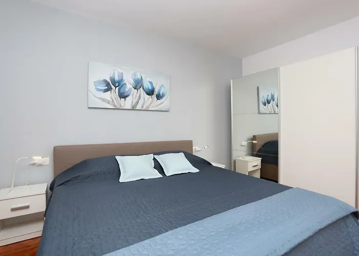 Apartment More 22